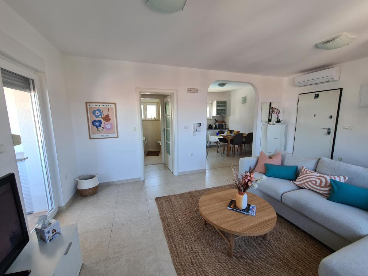 Modern Apartment Near The Sea-Mise Trogir Exteriér fotografie