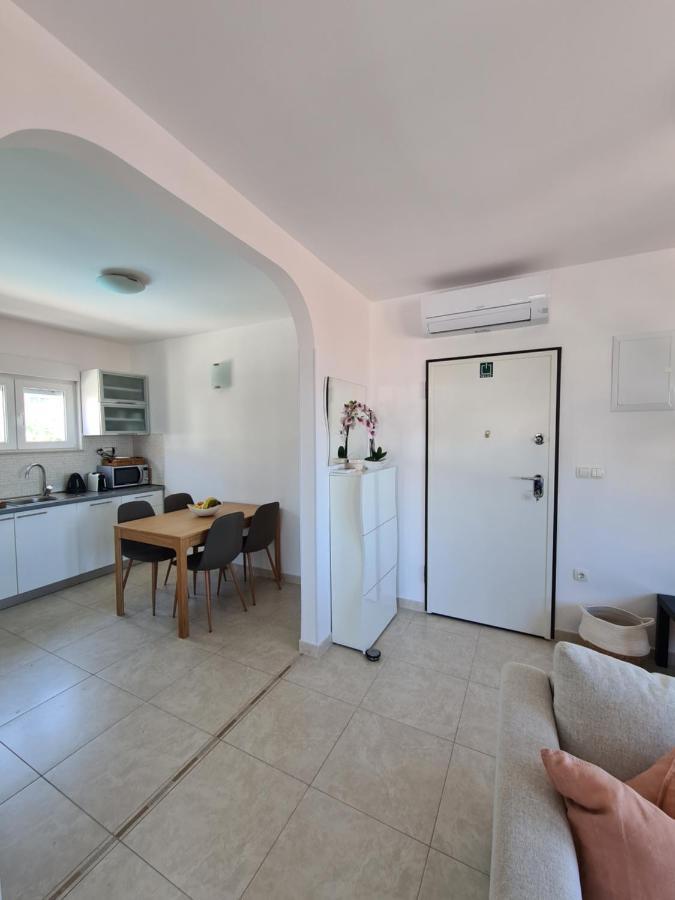 Modern Apartment Near The Sea-Mise Trogir Exteriér fotografie